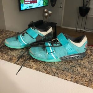 Reebok CrossFit lifters